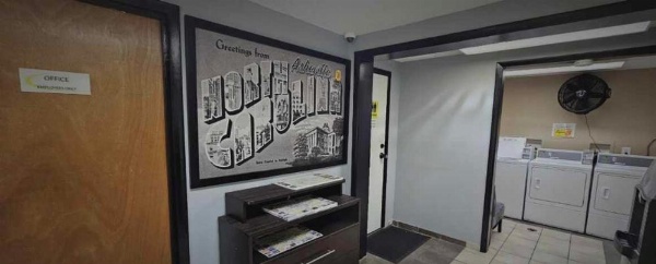 Super 8 by Wyndham Asheville/Biltmore image 14